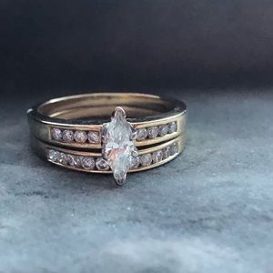 18k diamond ring